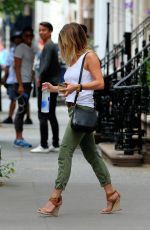 JENNIFER ANISTON Out and About in New York 06/23/2016