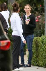 JENNIFER GARNER Out and About in Los Angeles 06/16/2016