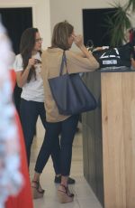 JESSICA ALBA Shopping on Melrose in West Hollywood 06/20/2016