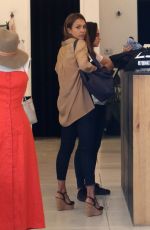JESSICA ALBA Shopping on Melrose in West Hollywood 06/20/2016