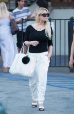 JESSICA SIMPSON Out and About in Los Angeles 06/08/2016