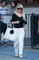 JESSICA SIMPSON Out and About in Los Angeles 06/08/2016