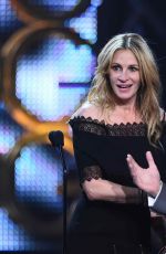 JULIA ROBERTS at Spike TV’s Guys Choice 2016 Awards in Culver City 06/04/2016