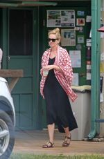 JULIA ROBERTS Out in Hawaii 06/15/2016