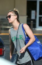 KALEY CUOCO Shopping at Gelson