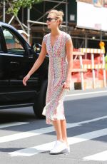 KARLIE KLOSS Out and About in New York 06/07/2016