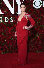 KERI RUSSELL at 70th Annual Tony Awards in New York 06/12/2016
