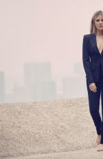 KHLOE KARDASHIAN in Harper