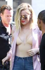 KHLOE KARDASHIAN Leaves Casa Vega in Sherman Oaks 06/08/2016
