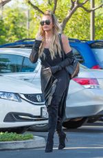 KHLOE KARDASHIAN Out and About in Los Angeles 06/21/2016