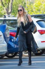 KHLOE KARDASHIAN Out and About in Los Angeles 06/21/2016