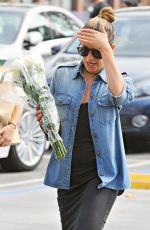 LEA MICHELE Shopping at Whole Foods in Los Angeles 06/27/2016