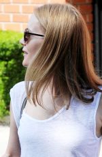 LESLIE MANN Leaves MechE Salon Beverly Hills 06/08/2016