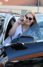 LESLIE MANN Leaves MechE Salon Beverly Hills 06/08/2016