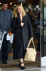 MENA SUVARI Shopping at Erewhon Natural Foods in Los Angeles 06/09/2016
