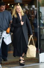 MENA SUVARI Shopping at Erewhon Natural Foods in Los Angeles 06/09/2016