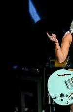 MIRANDA LAMBERT Performs in Virginia 06/17/2016