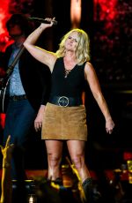 MIRANDA LAMBERT Performs in Virginia 06/17/2016