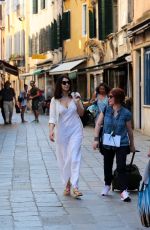 MONICA BELLUCCI on the Set of 