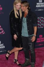 NICOLE KIDMAN at 2016 CMT Music Awards in Nashville 06/08/2016