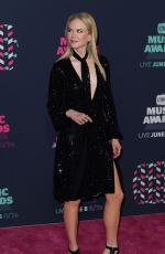 NICOLE KIDMAN at 2016 CMT Music Awards in Nashville 06/08/2016