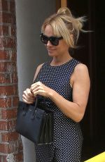 PAMELA ANDERSON Leaves a Doctors Office in Beverly Hills 06/01/2016