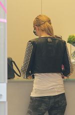 PARIS HILTON Out Shopping in Milan 06/16/2016