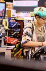 PARIS JACKSON Taking a Smoke Break with a Friend in Los Angeles 06/24/2016