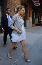 Pregnang BLAKE LIVELY Leaves Her Hotel in New York 06/21/2016