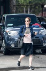 Pregnant ELLIE KEMPER Out and About in Los Feliz 06/09/016