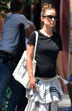 Pregnant OLIVIA WILDE Out and About in New York 06/21/2016