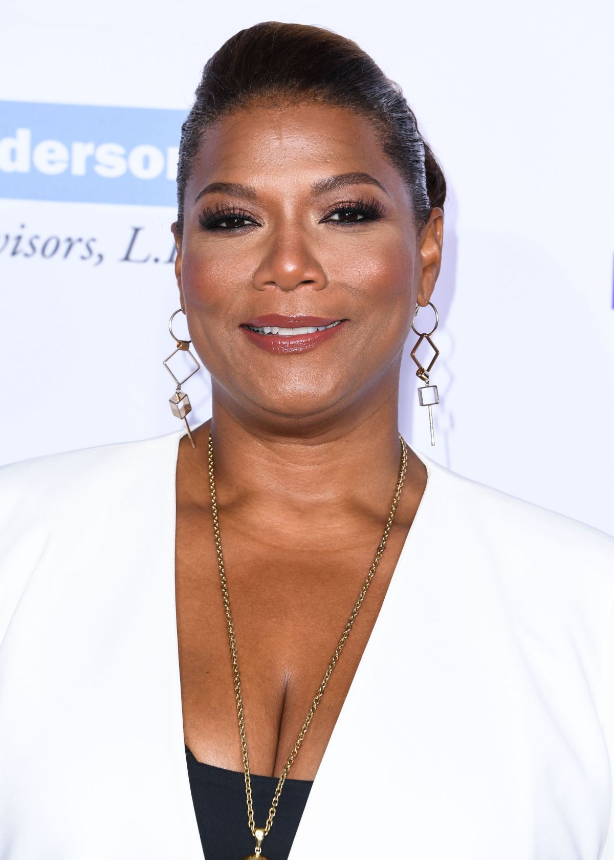 QUEEN LATIFAH at 15th Annual Chrysalis Butterfly Ball in Brentwood 06 ...