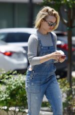 RACHEL MCADAMS Out and About in Los Angeles 06/08/2016