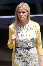 REESE WITHERSPOON on the Set of 