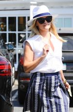 REESE WITHERSPOON Out in Los Angeles 06/21/2016