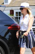 REESE WITHERSPOON Out in Los Angeles 06/21/2016