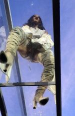 RIHANNA Performs at Anti World Tour 2016 Concert in Dublin 06/22/2016