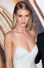 ROSIE HUNTINGTON-WHITELEY at CFDA Fashion Awards in New York 06/06/2016