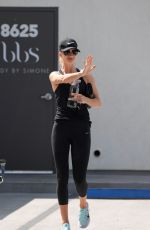 ROSIE HUNTINGTON-WHITELEY Leaves a Gym in Los Angeles 06/02/2016