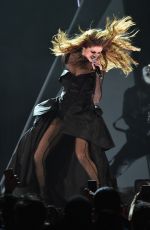 SELENA GOMEZ Performs at Barclays Center in Brooklyn 01/06/2016