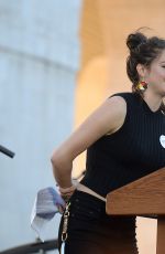 SHAILENE WOODLEY at Bernie Sanders
