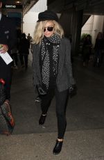 STACY FERGIE FERGUSON at Los Angeles International Airport 05/31/2016