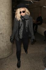 STACY FERGIE FERGUSON at Los Angeles International Airport 05/31/2016