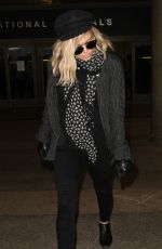 STACY FERGIE FERGUSON at Los Angeles International Airport 05/31/2016