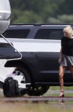 TAYLOR SWIFT and Tom Hiddleston Boarding at a Private Jet in Rhode Island 06/16/2016