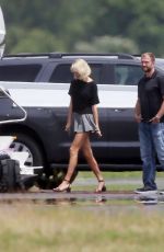TAYLOR SWIFT and Tom Hiddleston Boarding at a Private Jet in Rhode Island 06/16/2016