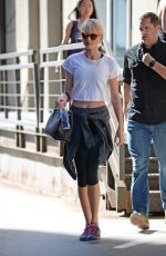 TAYLOR SWIFT Heading to a Gym in New York 06/07/2016