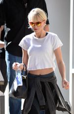 TAYLOR SWIFT Heading to a Gym in New York 06/07/2016