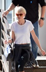 TAYLOR SWIFT Heading to a Gym in New York 06/07/2016