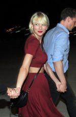 TAYLOR SWIFT Leaves Selena Gomez